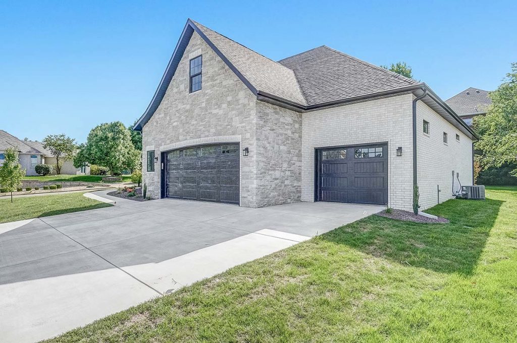 DSC00007_8_9 Brick by ACME Brick - <a href="https://brick.com/dealers/springfield" target="_blank" rel="noopener noreferrer">Visit Website</a>